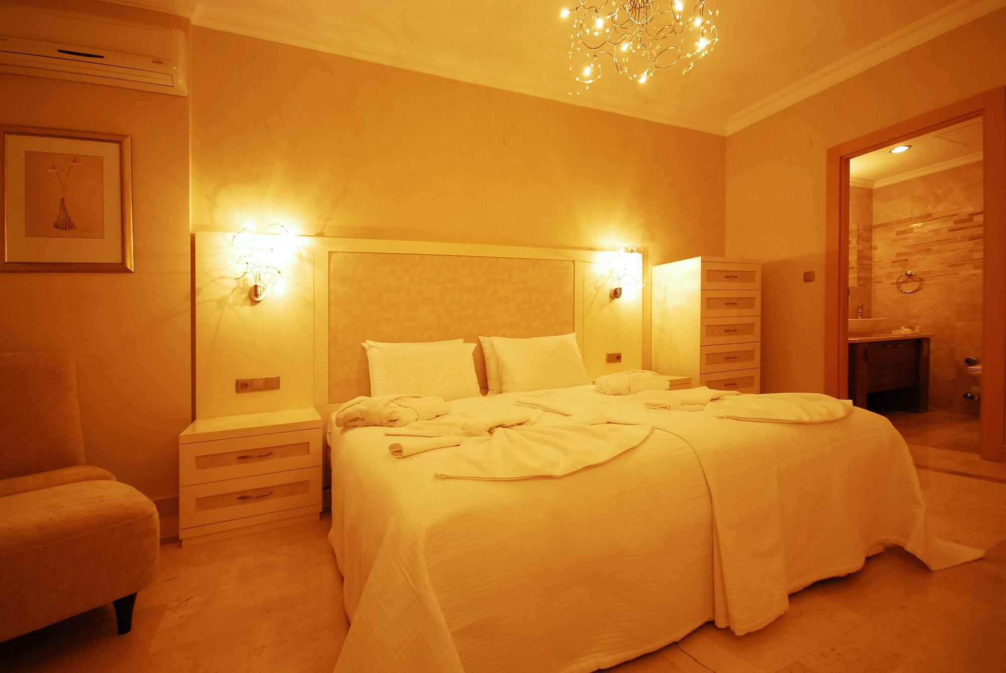 Goldcity Hotel Аланія Екстер'єр фото